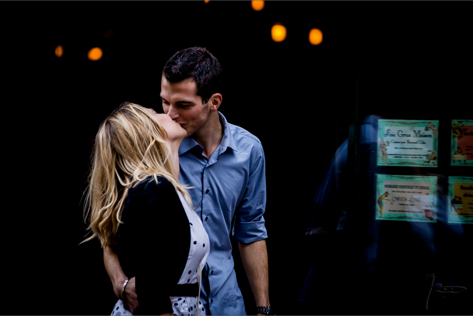 Séance Engagement Paris & Love Session Paris & Séance photo engagement Paris & Séance photo love session Paris - Pont des Arts et Monmartre Paris