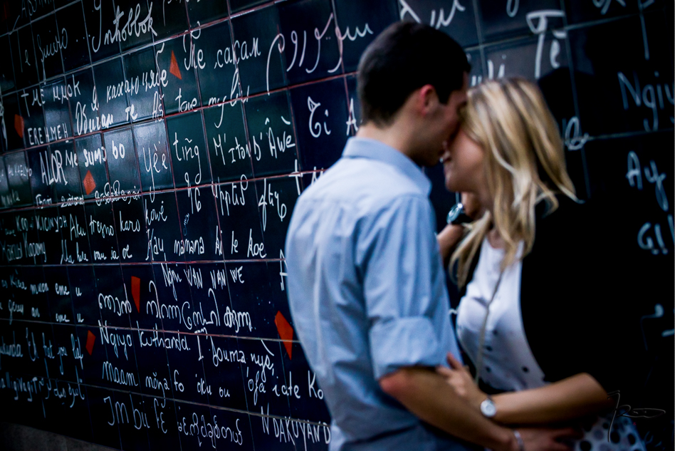 Séance Engagement Paris & Love Session Paris & Séance photo engagement Paris & Séance photo love session Paris - Pont des Arts et Monmartre Paris