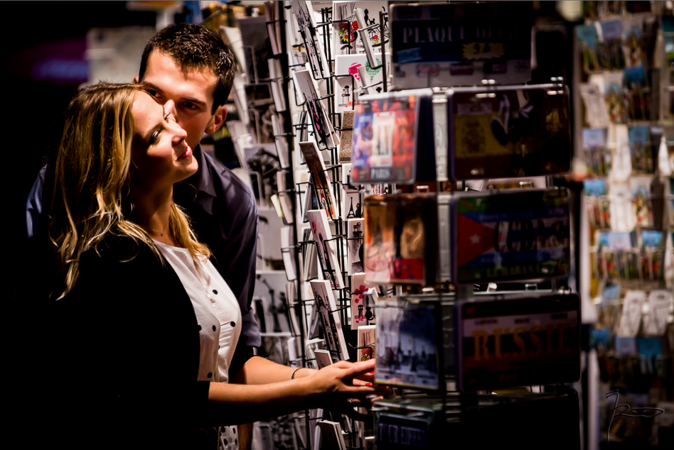 Séance Engagement Paris & Love Session Paris & Séance photo engagement Paris & Séance photo love session Paris - Pont des Arts et Monmartre Paris