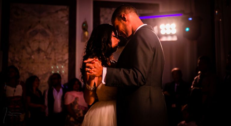 Mariage chateau bouffemont - Ceremonie mariage laique photographe mariage Antillais