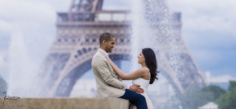 Séance engagement Paris - Love Session in Paris - Séance photo engagement paris - Séance photo Love Session paris - Photo de couple avant le mariage à Paris - Pre-wedding in Paris
