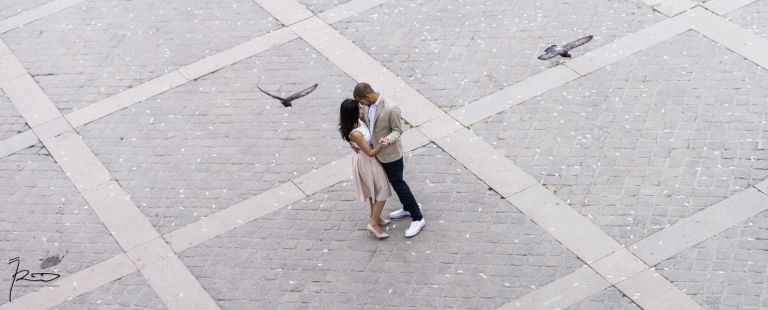 Séance engagement Paris - Love Session in Paris - Séance photo engagement paris - Séance photo Love Session paris - Photo de couple avant le mariage à Paris - Pre-wedding in Paris