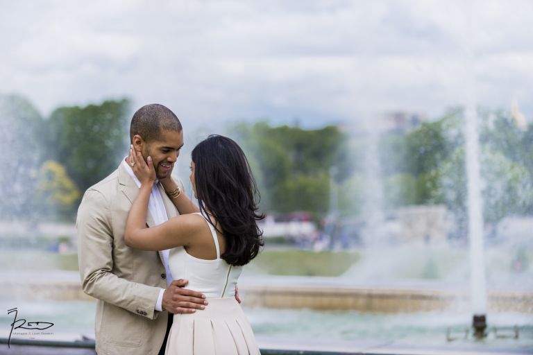 Séance engagement Paris - Love Session in Paris - Séance photo engagement paris - Séance photo Love Session paris - Photo de couple avant le mariage à Paris - Pre-wedding in Paris