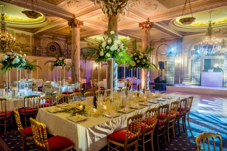 Photographe Mariage Juif Cannes, Nice, Monaco. Table des mariés au Carlton de Cannes