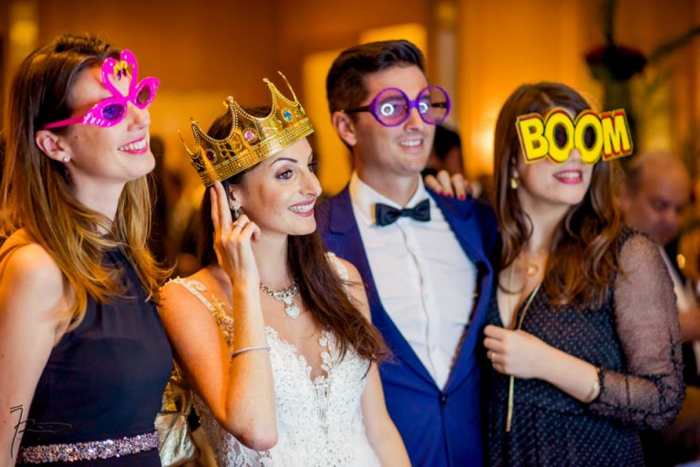 Photographe Mariage Juif Cannes, Nice, Monaco. Vin d'honneur / Photobooth au Carlton de Cannes
