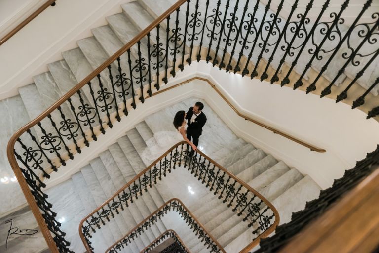 Photographe Mariage Juif Cannes, Nice, Monaco. Portrait de couple mariage Carlton de Cannes